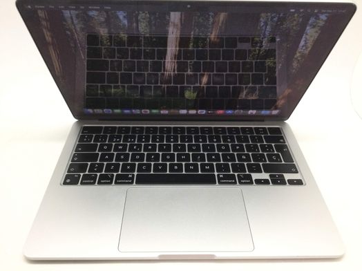 portatil apple apple macbook air m2 8-core 3.4 13 (8gpu) (2022) (a2681)