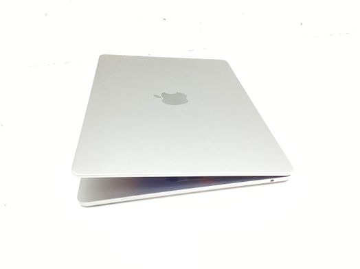 portatil apple apple macbook air m3 8-core 4.0 13 (10gpu) (2024) (a3113)