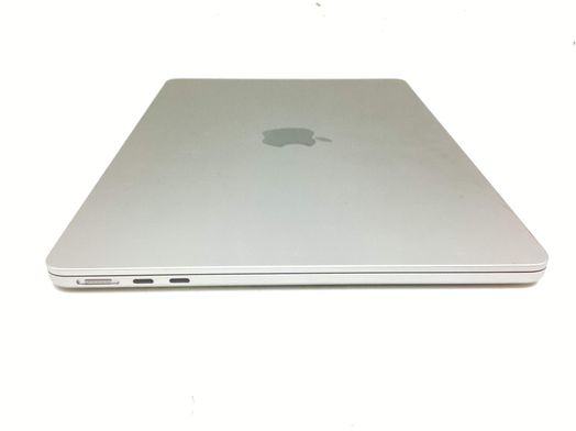 portatil apple apple macbook air m3 8-core 4.0 13 (10gpu) (2024) (a3113)