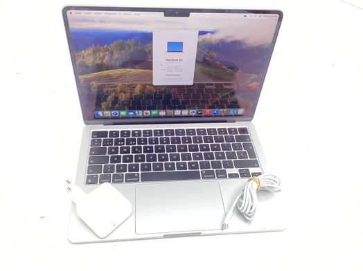 portatil apple apple macbook air m3 8-core 4.0 13 (10gpu) (2024) (a3113)