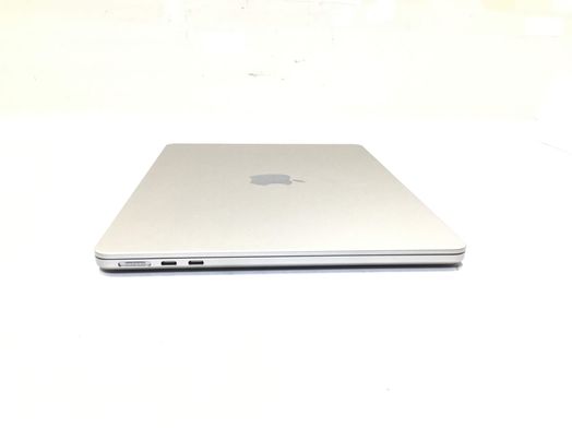 portatil apple apple macbook air m3 8-core 4.0 13 (10gpu) (2024) (a3113)