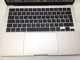 portatil apple apple macbook air m3 8-core 4.0 13 (8gpu) (2024) (a3113)