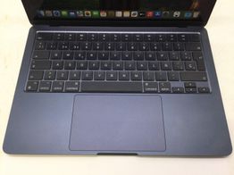 portatil apple apple macbook air m3 8-core 4.0 13 (8gpu) (2024) (a3113)