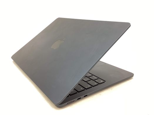 portatil apple apple macbook air m3 8-core 4.0 13 (8gpu) (2024) (a3113)