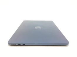 portatil apple apple macbook air m3 8-core 4.0 13 (8gpu) (2024) (a3113)