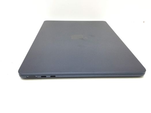 portatil apple apple macbook air m3 8-core 4.0 13 (8gpu) (2024) (a3113)