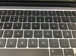 portatil apple apple macbook air m3 8-core 4.0 13 (8gpu) (2024) (a3113)