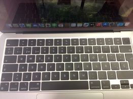 portatil apple apple macbook air m3 8-core 4.0 13 (8gpu) (2024) (a3113)