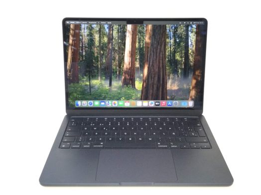 portatil apple apple macbook air m3 8-core 4.0 13 (8gpu) (2024) (a3113)