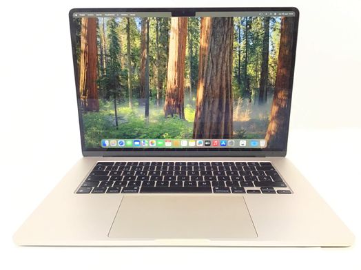 portatil apple apple macbook air m3 8-core 4.0 15 (10gpu) (2024) (a3114)
