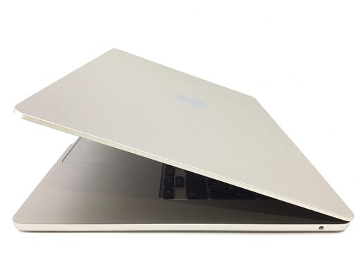 portatil apple apple macbook air m3 8-core 4.0 15 (10gpu) (2024) (a3114)