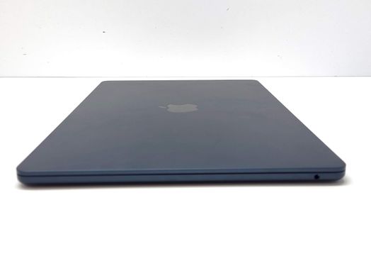 portatil apple apple macbook air m3 8-core 4.0 15 (10gpu) (2024) (a3114)