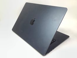 portatil apple apple macbook air m3 8-core 4.0 15 (10gpu) (2024) (a3114)