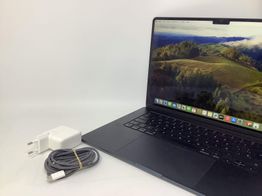 portatil apple apple macbook air m3 8-core 4.0 15 (10gpu) (2024) (a3114)