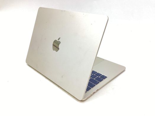 portatil apple apple macbook air m4 10-core 4.4 13 (10gpu) (2025) (a3240)