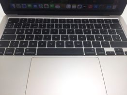 portatil apple apple macbook air m4 10-core 4.4 13 (10gpu) (2025) (a3240)