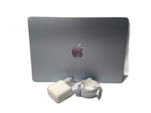 portatil apple apple macbook air m4 10-core 4.4 13 (8gpu) (2025) (a3240)