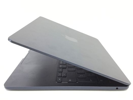 portatil apple apple macbook air m4 10-core 4.4 13 (8gpu) (2025) (a3240)