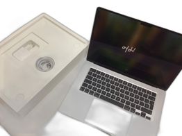 portatil apple apple macbook air m4 10-core 4.4 15 (10gpu) (2025) (a3241)