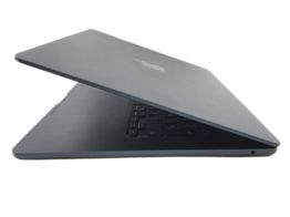 portatil apple apple macbook air m4 10-core 4.4 15 (10gpu) (2025) (a3241)