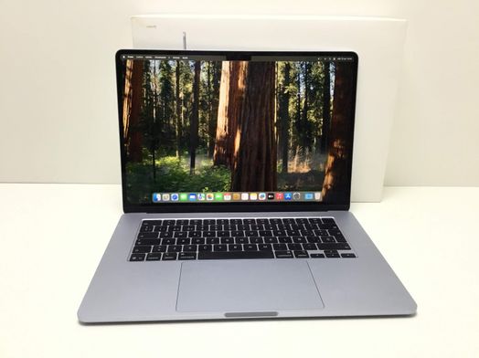 portatil apple apple macbook air m4 10-core 4.4 15 (10gpu) (2025) (a3241)