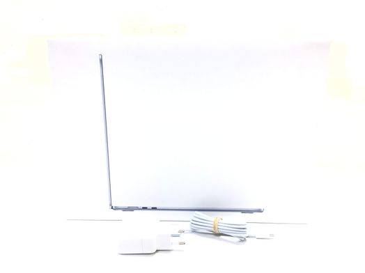 portatil apple apple macbook air m4 10-core 4.4 15 (10gpu) (2025) (a3241)