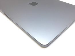portatil apple apple macbook pro core i5 2.3 13 (2017) (a1708)
