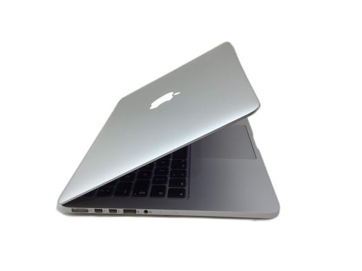 portatil apple apple macbook pro core i5 2.7 13 (2015) (a1502)