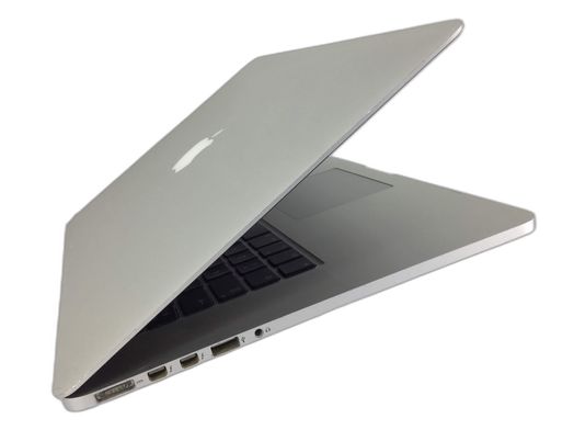 portatil apple apple macbook pro core i7 2.5 15 (2015) (a1398)