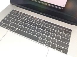 portatil apple apple macbook pro core i7 2.6 15 touchbar (2018) (a1990)