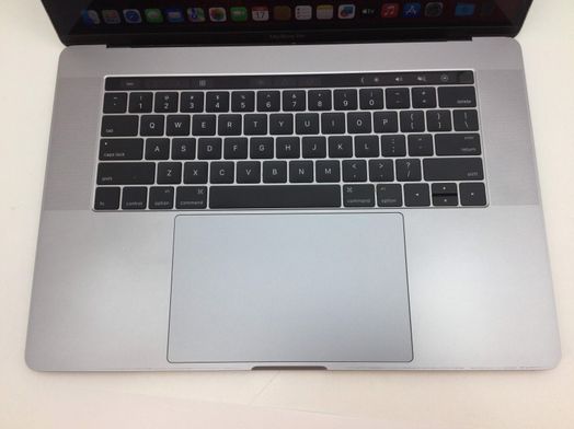 portatil apple apple macbook pro core i7 3.1 15 touchbar (2017) (a1707)