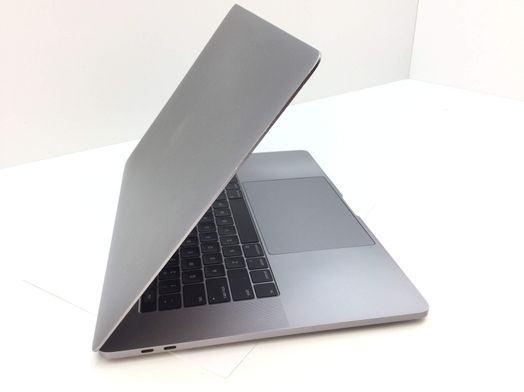 portatil apple apple macbook pro core i7 3.1 15 touchbar (2017) (a1707)