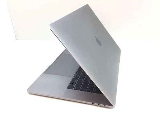 portatil apple apple macbook pro core i7 3.1 15 touchbar (2017) (a1707)