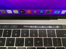 portatil apple apple macbook pro core i7 3.3 13 touchbar (2016) (a1706)
