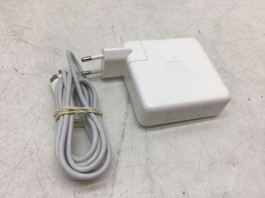 portatil apple apple macbook pro core i9 2.4 16 touchbar (2019) (a2141)