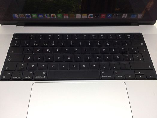 portatil apple apple macbook pro m1 pro 10-core 3.2 16 (16gpu) (2021) (a2485)