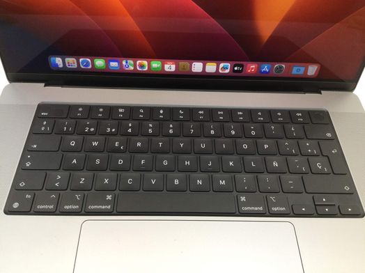 portatil apple apple macbook pro m1 pro 10-core 3.2 16 (16gpu) (2021) (a2485)