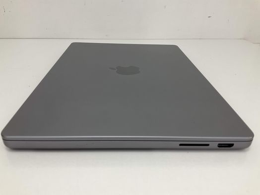 portatil apple apple macbook pro m3 8-core 4.0 14 (10gpu) (2023) (a2918)
