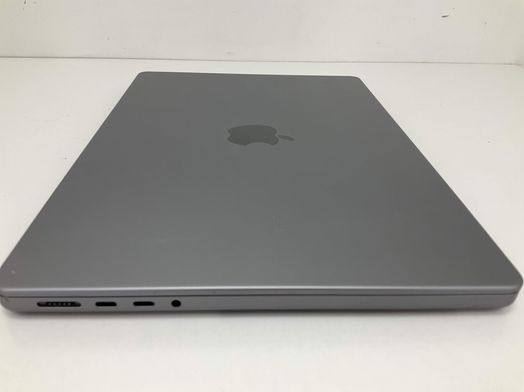 portatil apple apple macbook pro m3 8-core 4.0 14 (10gpu) (2023) (a2918)