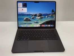 portatil apple apple macbook pro m3 pro 11-core 4.0 14 (14gpu)(2023)(a2992)