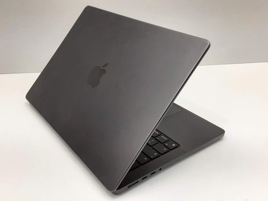 portatil apple apple macbook pro m3 pro 11-core 4.0 14 (14gpu)(2023)(a2992)