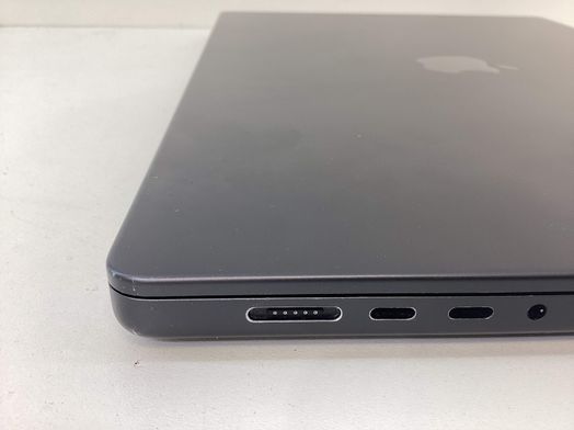 portatil apple apple macbook pro m3 pro 12-core 4.0 16 (18gpu)(2023)(a2991)