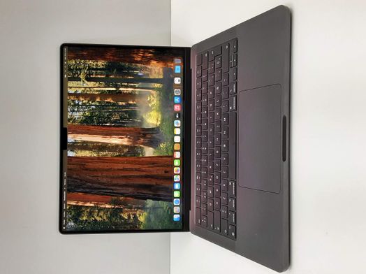portatil apple apple macbook pro m3 pro