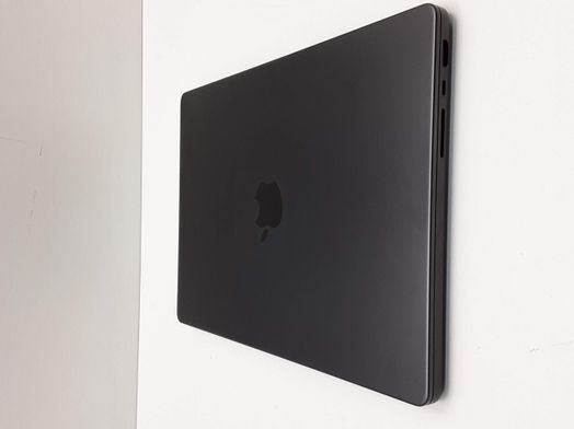 portatil apple apple macbook pro m3 pro