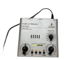 preamplificador behringer tube ultragain mic200