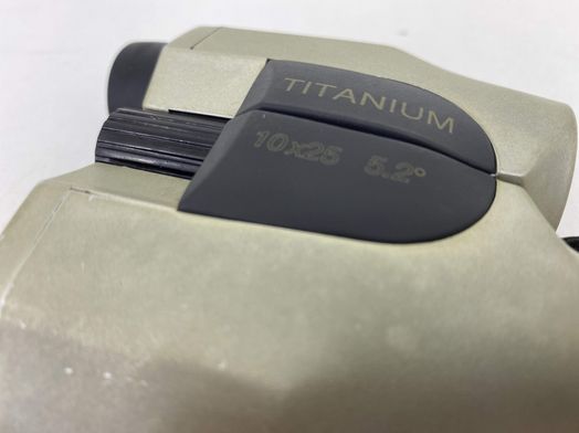 prismatico binocular titanium 10x25