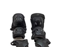 prote&ccedil;&otilde;es patinagem oxelo sem modelo