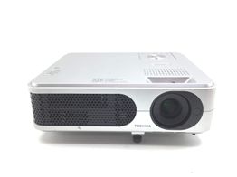 proyector polivalente toshiba tdp-s8