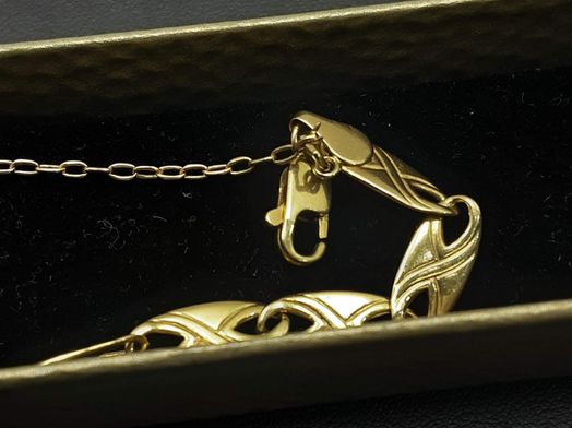 pulsera oro 18k con amatista 