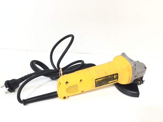 radial dewalt d28111